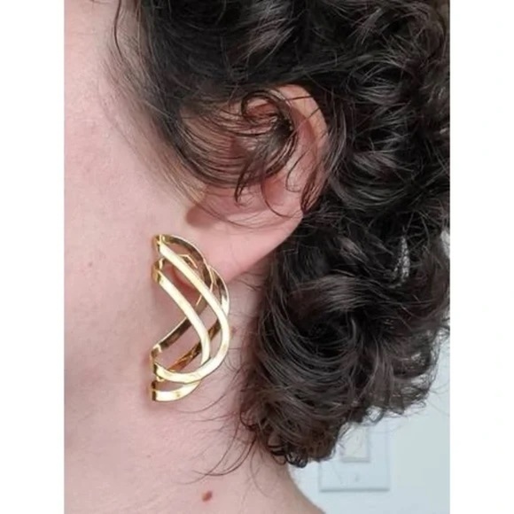 ANTHROPOLOGIE • Gold Ribbon Swirl Drop Earrings - Picture 2 of 3